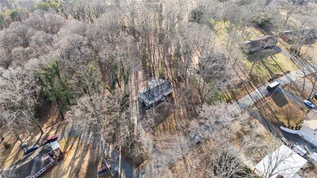 3742 Crosland Road, Winston-salem, NC 27106