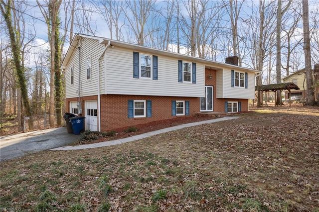 3742 Crosland Road, Winston-salem, NC 27106