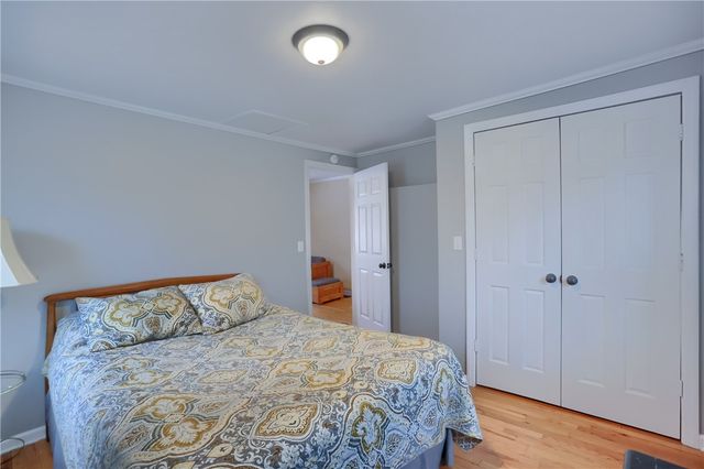 955 Woodside Ave, Ellwood City, PA 16117