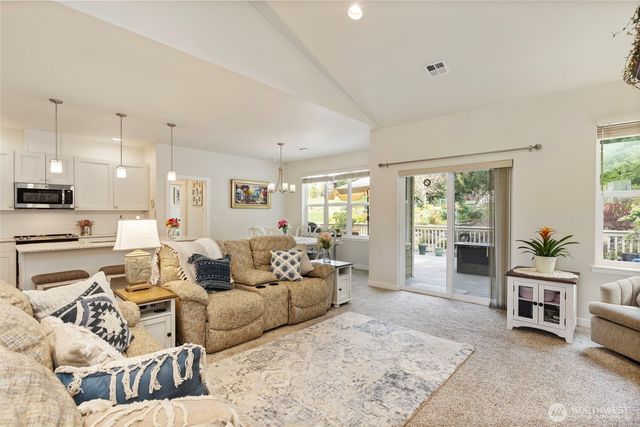 24 Pelton Court, Port Ludlow, WA 98365