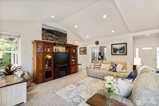 24 Pelton Court, Port Ludlow, WA 98365