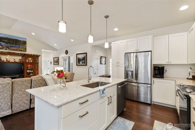 24 Pelton Court, Port Ludlow, WA 98365
