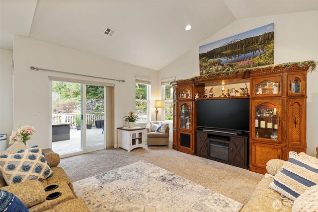 24 Pelton Court, Port Ludlow, WA 98365
