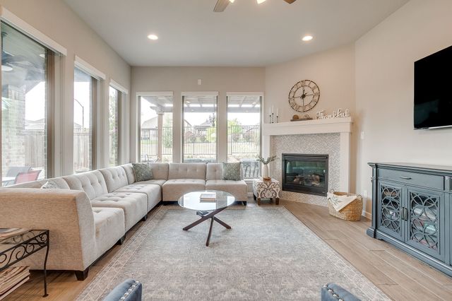 10632 Oates Branch Lane, Fort Worth, TX 76126