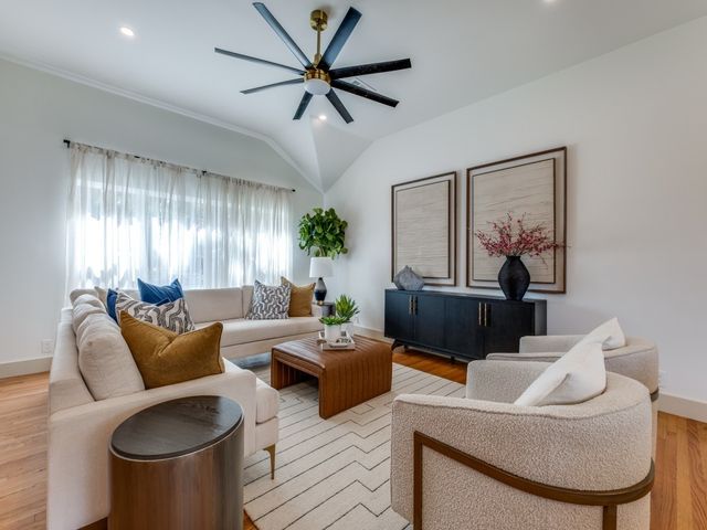 9518 Michael Lane, Dallas, TX 75228