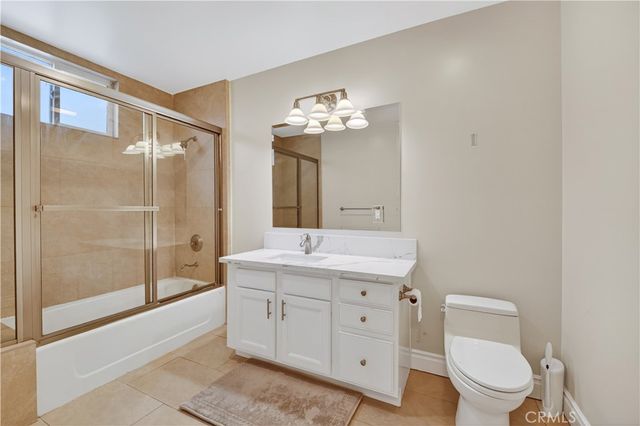 1444 S Point View Street PH 307, Los Angeles, CA 90035