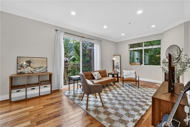1444 S Point View Street PH 307, Los Angeles, CA 90035