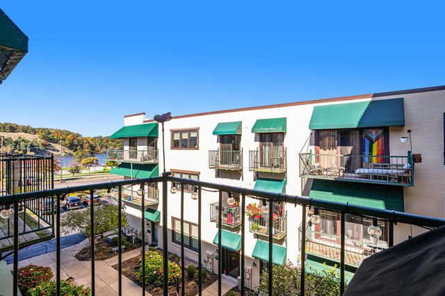 110 N Harbor Drive 304, Grand Haven City, MI 49417