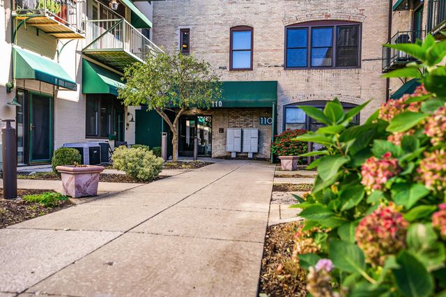 110 N Harbor Drive 304, Grand Haven City, MI 49417