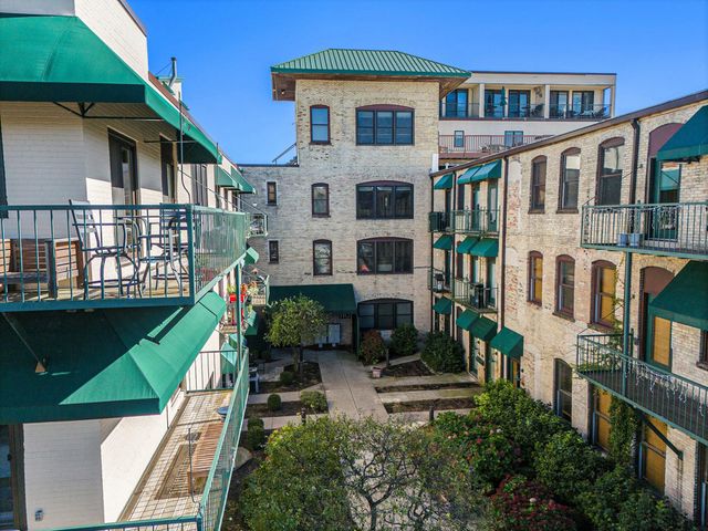 110 N Harbor Drive 304, Grand Haven City, MI 49417