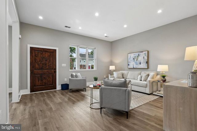 735 N GEORGE MASON DR, Arlington, VA 22203