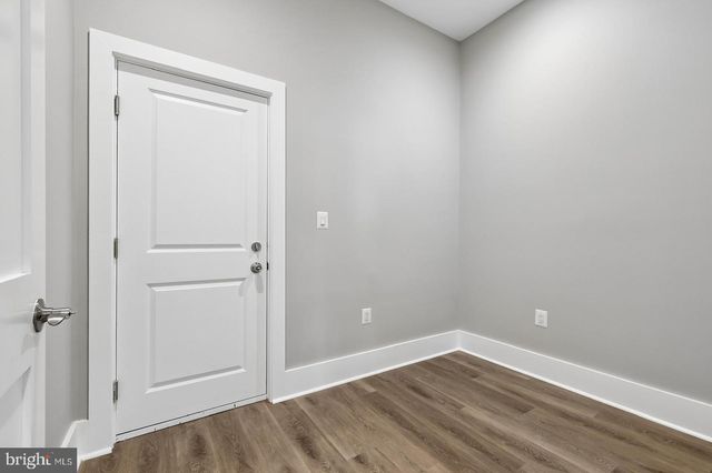 735 N GEORGE MASON DR, Arlington, VA 22203