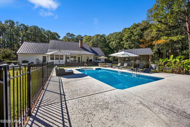 73 School Cut Road, Hardeeville, SC 29927