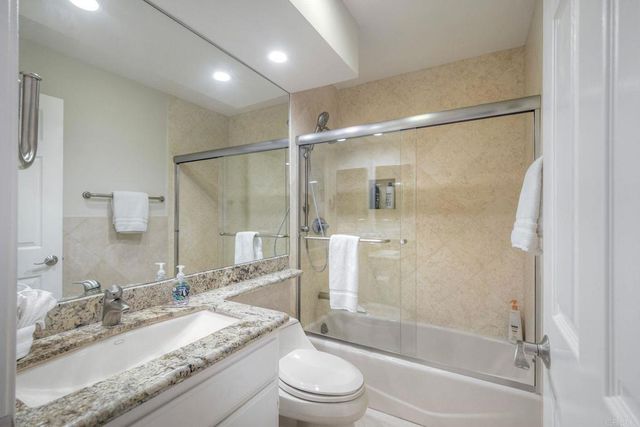 400 N Pacific St 314, Oceanside, CA 92054