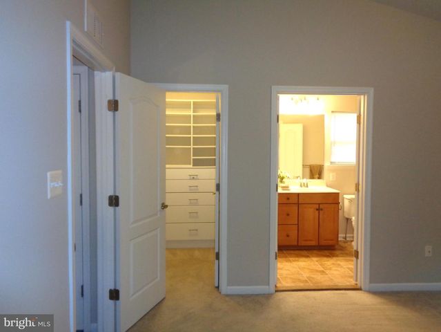 528 VICTORIANNA DR, Capitol Heights, MD 20743
