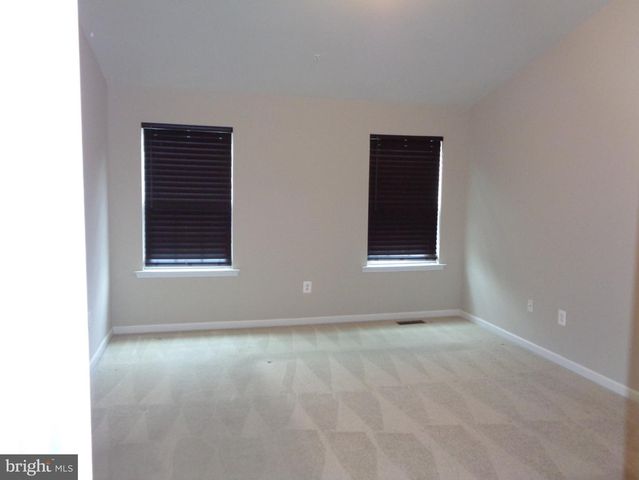 528 VICTORIANNA DR, Capitol Heights, MD 20743