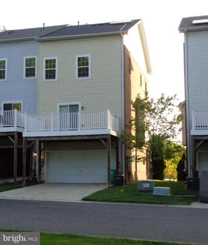 528 VICTORIANNA DR, Capitol Heights, MD 20743
