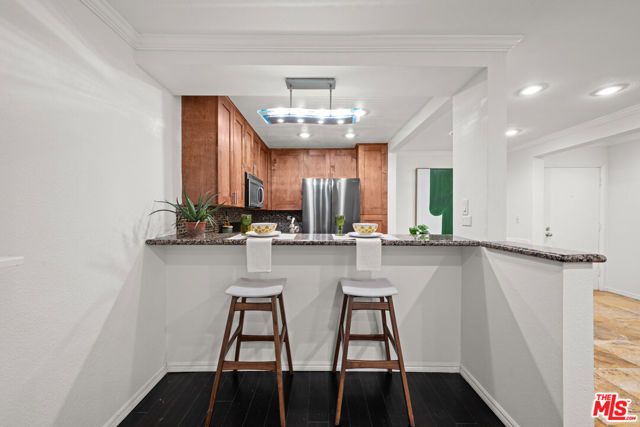 950 N Kings Road 160, West Hollywood, CA 90069