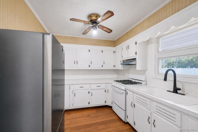2815 Eagle Avenue, Medford, NY 11763