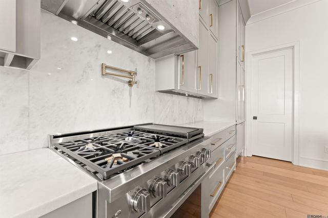 8721 W Fairway Dr, Baton Rouge, LA 70809