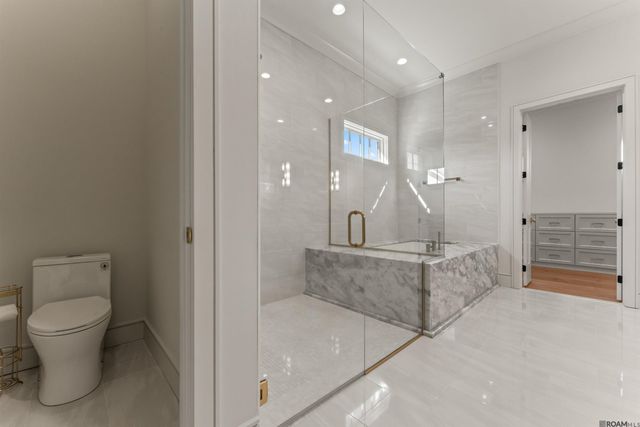 8721 W Fairway Dr, Baton Rouge, LA 70809