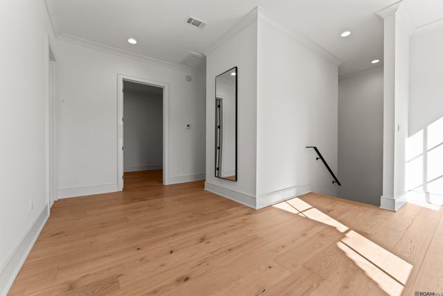 8721 W Fairway Dr, Baton Rouge, LA 70809