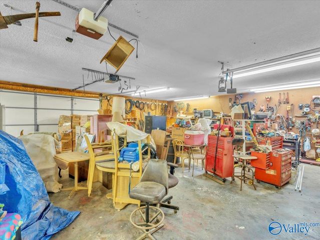 7750 County Road 170, Trinity, AL 35673