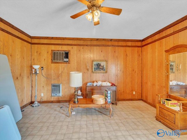 7750 County Road 170, Trinity, AL 35673