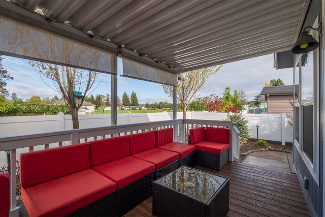 900 Kings Way, Grants Pass, OR 97526