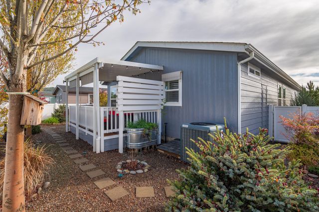 900 Kings Way, Grants Pass, OR 97526