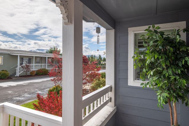 900 Kings Way, Grants Pass, OR 97526