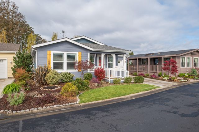 900 Kings Way, Grants Pass, OR 97526