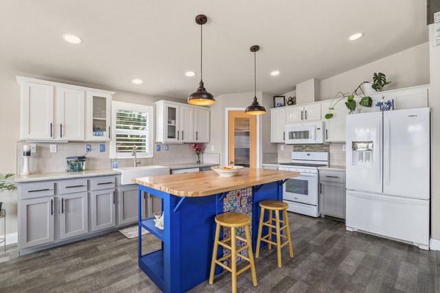 900 Kings Way, Grants Pass, OR 97526