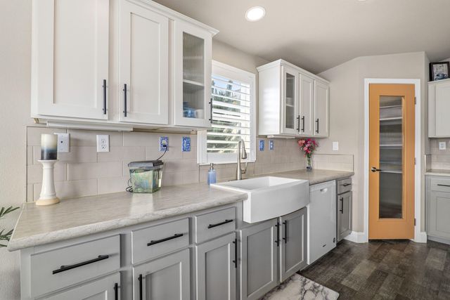 900 Kings Way, Grants Pass, OR 97526