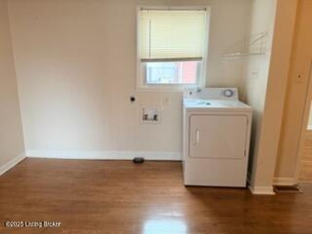 3507 Huon Dr, Louisville, KY 40218