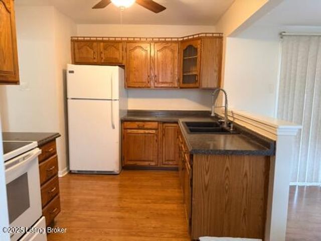 3507 Huon Dr, Louisville, KY 40218