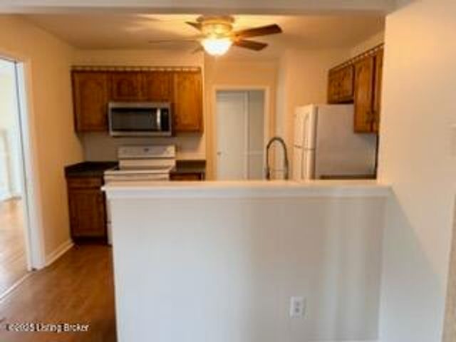 3507 Huon Dr, Louisville, KY 40218