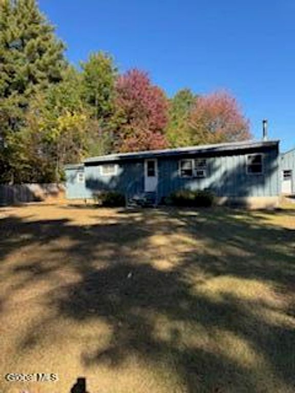 84 Burch Road, Queensbury, NY 12804