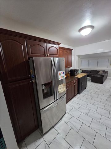 1837 LYNNCREST ROAD, Lakeland, FL 33803