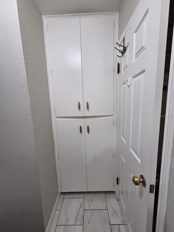 1837 LYNNCREST ROAD, Lakeland, FL 33803