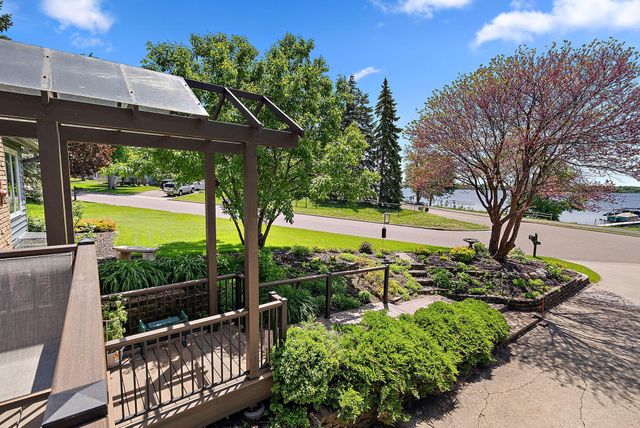 10920 32nd Avenue N, Plymouth, MN 55441