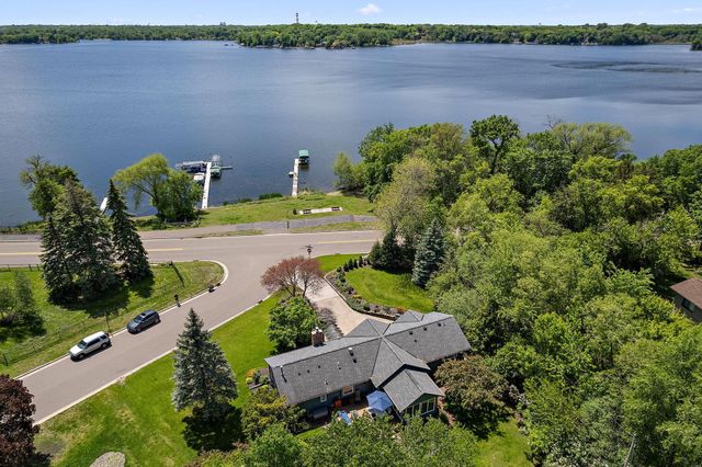 10920 32nd Avenue N, Plymouth, MN 55441