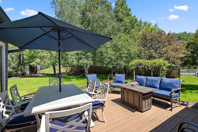 10920 32nd Avenue N, Plymouth, MN 55441