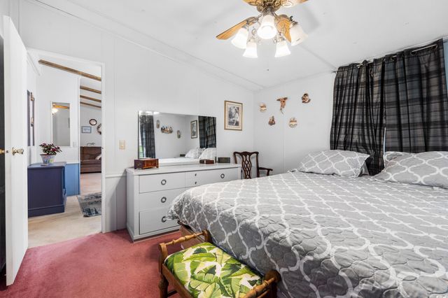 17 Crooked Island Circle, Murrells Inlet, SC 29576