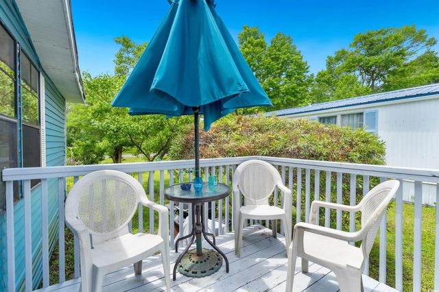 17 Crooked Island Circle, Murrells Inlet, SC 29576