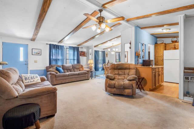 17 Crooked Island Circle, Murrells Inlet, SC 29576