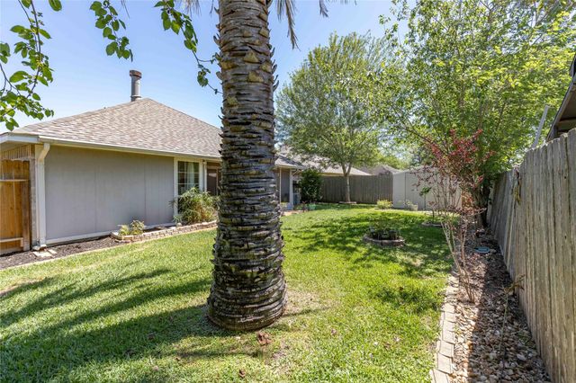 15730 Castorglen Drive, Houston, TX 77598