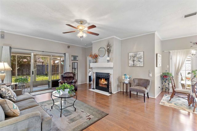 15730 Castorglen Drive, Houston, TX 77598