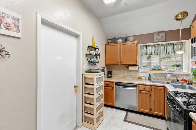 15730 Castorglen Drive, Houston, TX 77598