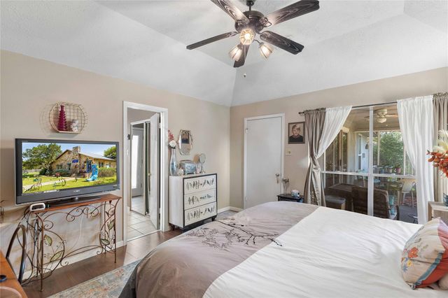 15730 Castorglen Drive, Houston, TX 77598